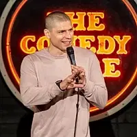 Adam Tiller 