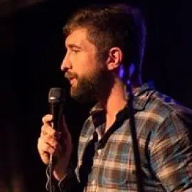 Chris Darwa - comedian