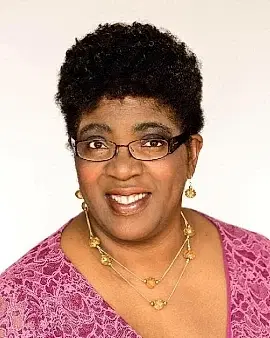 Dee Watson - comedian