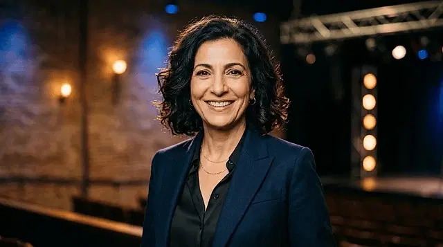 Hana Sarwar - comedian