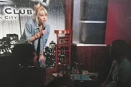Eryn Tett - comedian