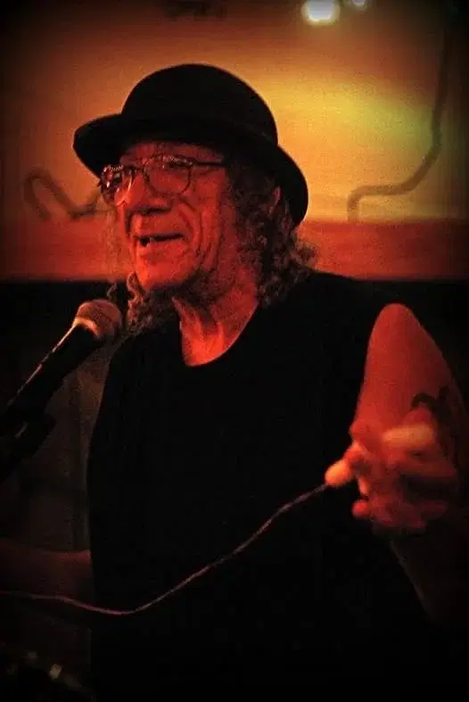 Mark Chagdes - comedian