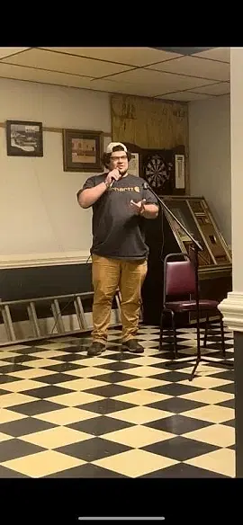 Ara Draeger - comedian