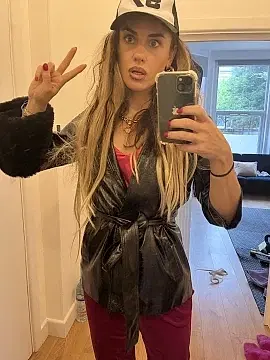 Kirsty Dung