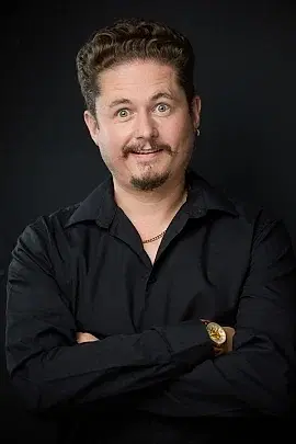 Leigh White