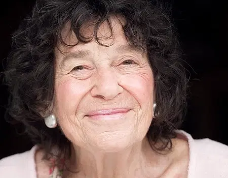 Lynn Ruth MIller - comedian