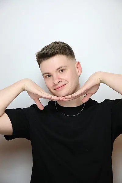 Rhys Thorne