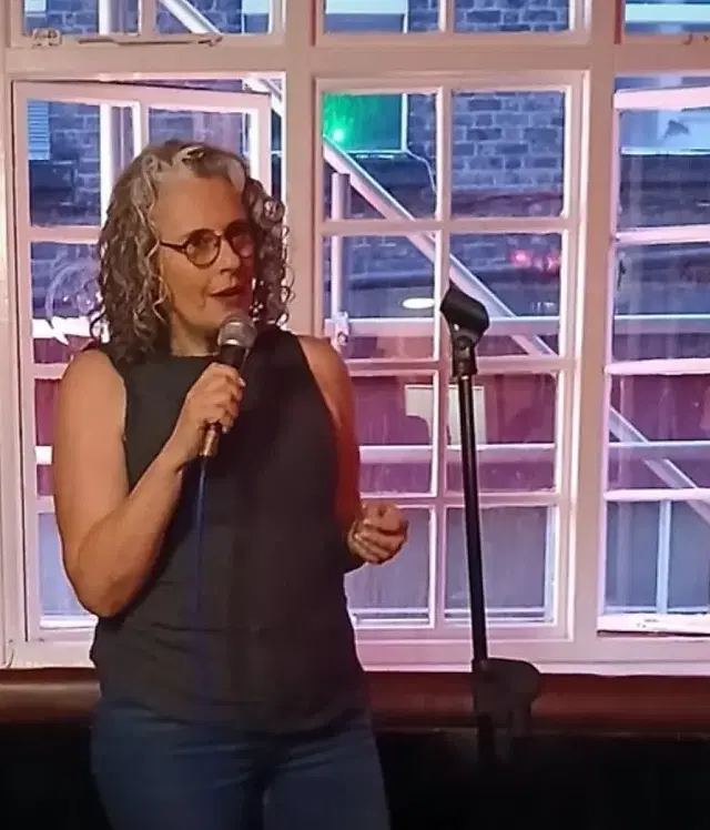 Ruth Bonnet - comedian