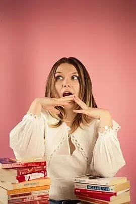Shirley Halse - comedian