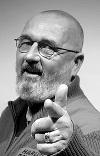 stuart sharpe