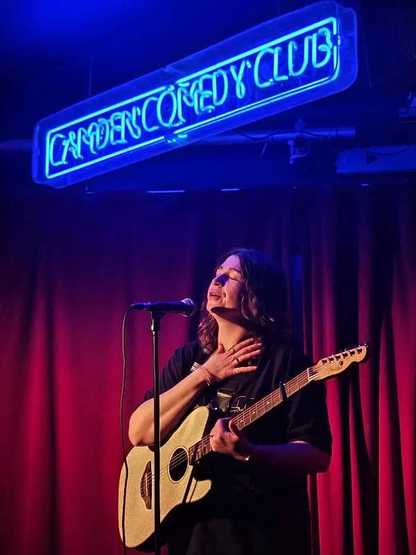 Stacey Edwards photo