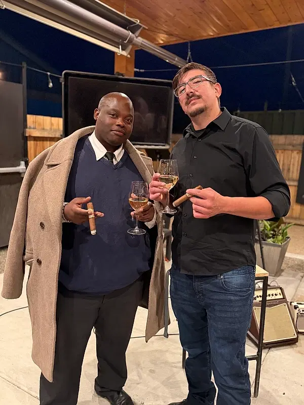 Alex Asimba photo
