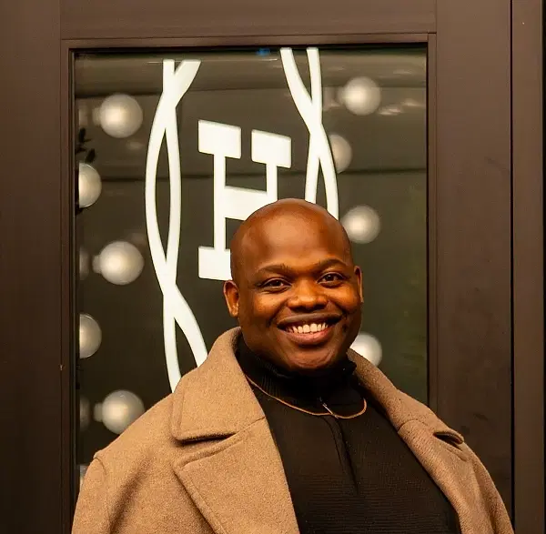 Alex Asimba photo