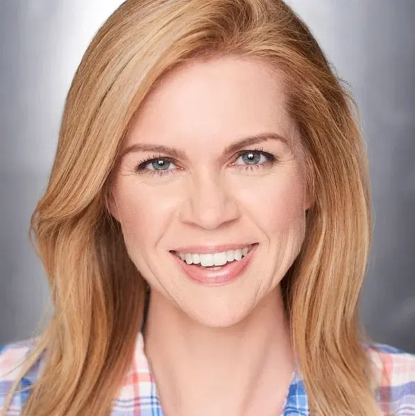 Tara Jean O'Brien photo