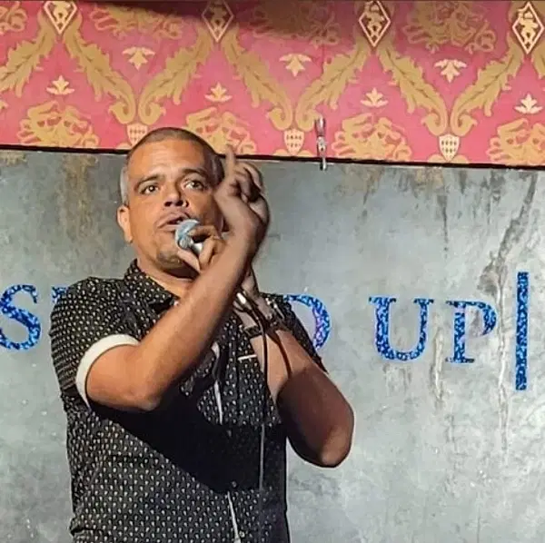 ComedianDAVIANVELEZ photo